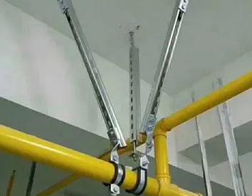 闸阀支撑架的质量要求。价格决定了色达抗震支撑框架的质量。